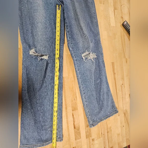 Judy Blue Jagged Lil Pill 90s Jeans - Picture 5 of 7